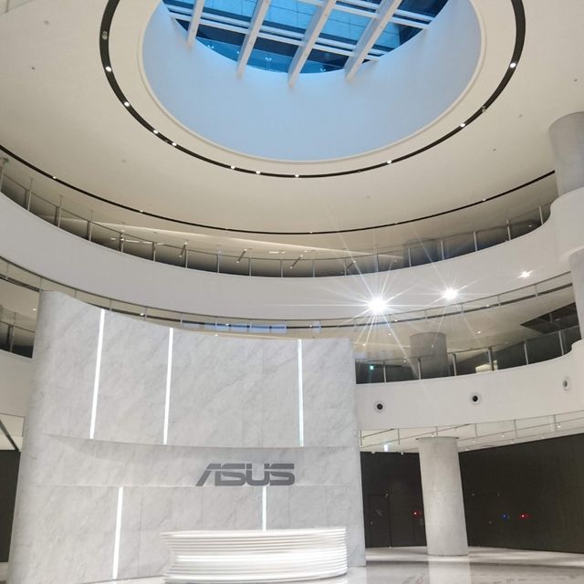 ASUS HQ